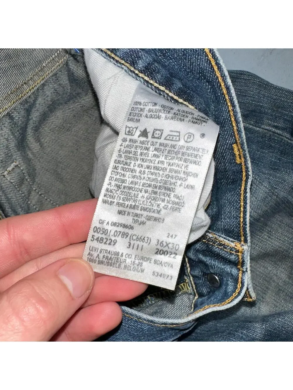 Levis 501 Vintage Y2K XX Straight Leg Jeans Blue Med Wash 36x30 Act 35x29